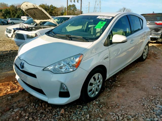 JTDKDTB30C1522762 - 2012 TOYOTA PRIUS C WHITE photo 2