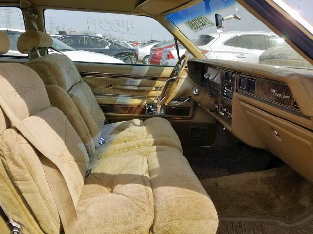9Y81S745988 - 1979 LINCOLN CONTINENTA GOLD photo 5