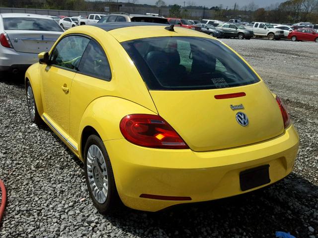 3VWJP7AT4EM616142 - 2014 VOLKSWAGEN BEETLE YELLOW photo 3