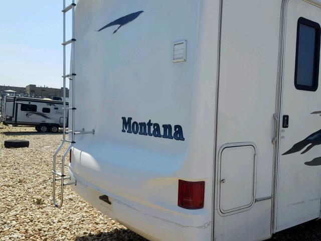 4YDF368204D507633 - 2004 KEYSTONE MONTANA WHITE photo 9