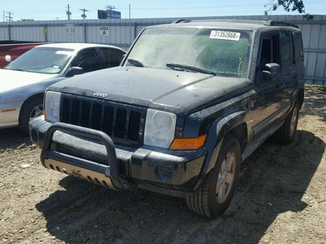 1J8HG48N86C231864 - 2006 JEEP COMMANDER BLACK photo 2