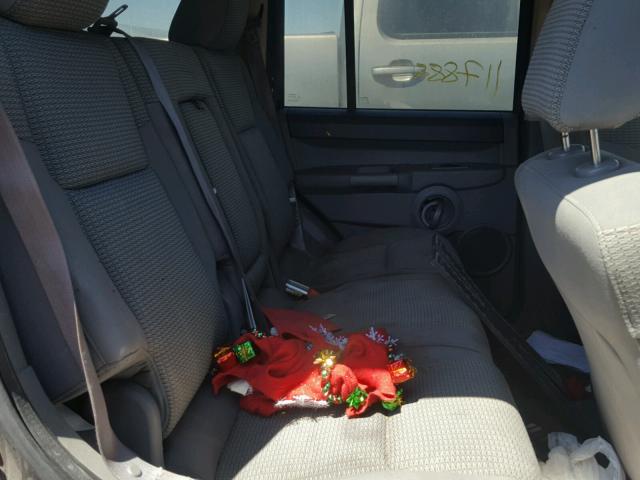 1J8HG48N86C231864 - 2006 JEEP COMMANDER BLACK photo 6