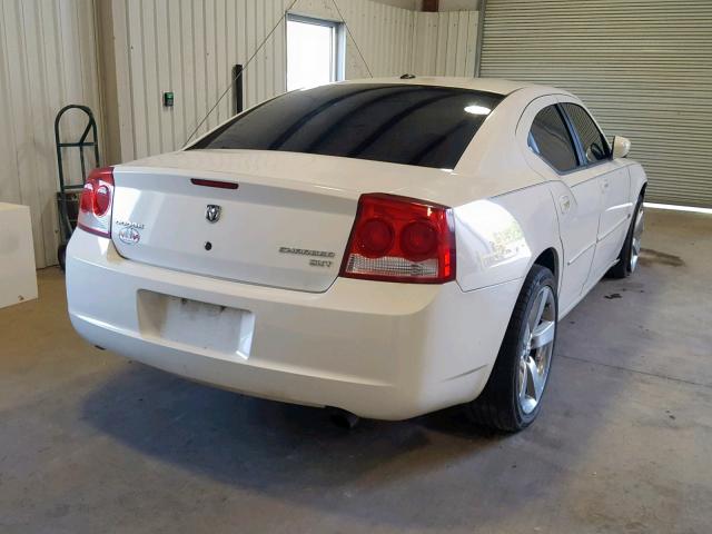 2B3CA3CV4AH117162 - 2010 DODGE CHARGER SX WHITE photo 4