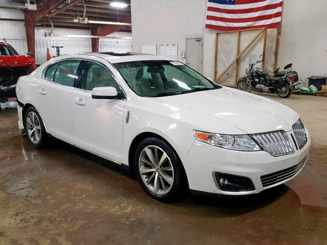 1LNHM94R29G613709 - 2009 LINCOLN MKS WHITE photo 1