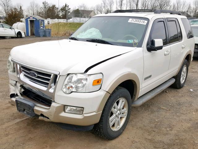 1FMEU74E98UB23031 - 2008 FORD EXPLORER E WHITE photo 2