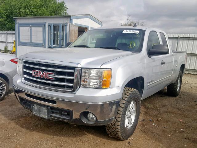 1GTR2VE71CZ130695 - 2012 GMC SIERRA K15 SILVER photo 2