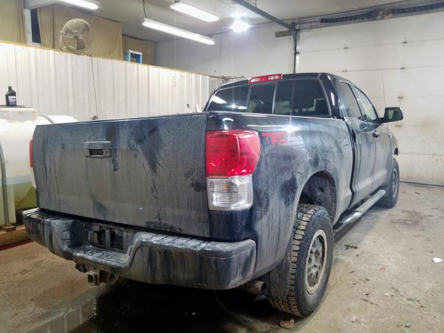 5TFUY5F11AX153390 - 2010 TOYOTA TUNDRA DOUBLE CAB SR5  photo 4