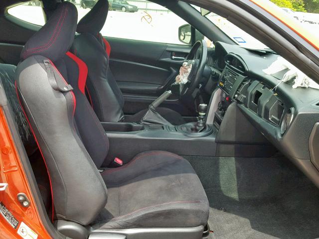 JF1ZNAA14D1720431 - 2013 TOYOTA SCION FR-S ORANGE photo 5