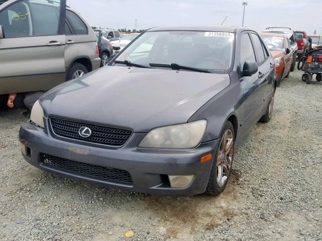 JTHBD192740081638 - 2004 LEXUS IS 300 CHARCOAL photo 2