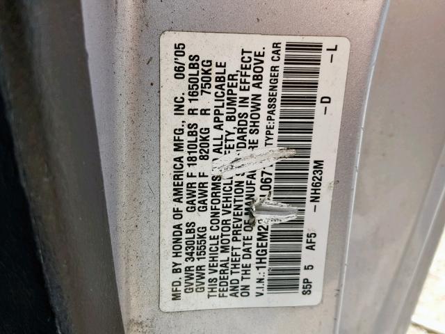 1HGEM22165L067110 - 2005 HONDA CIVIC DX V SILVER photo 10