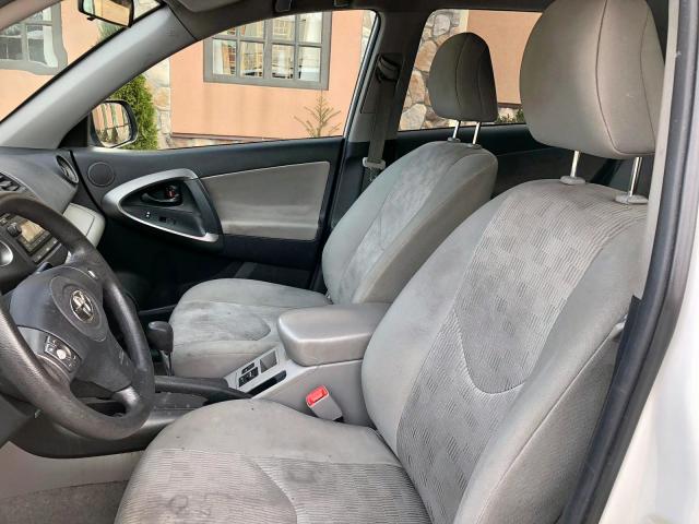 2T3BF4DV4CW185142 - 2012 TOYOTA RAV4 WHITE photo 6