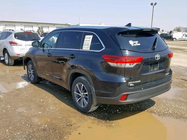 5TDJZRFH2HS466825 - 2017 TOYOTA HIGHLANDER BLACK photo 3