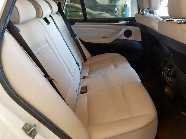 5UXZW0C51CL666802 - 2012 BMW X5 XDRIVE3 WHITE photo 6