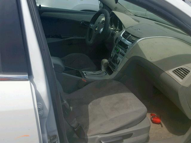 1G1ZA5E17BF158802 - 2011 CHEVROLET MALIBU LS WHITE photo 5