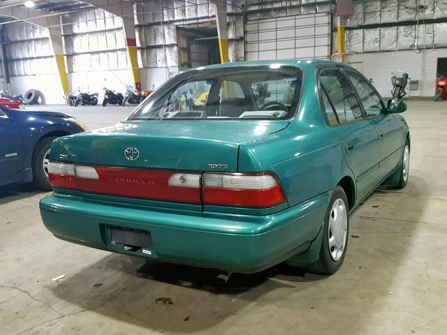 1NXBB02EXVZ506815 - 1997 TOYOTA COROLLA DX GREEN photo 4