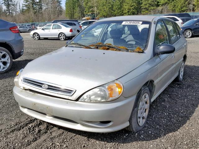 KNADC163026040012 - 2002 KIA RIO CINCO GOLD photo 2