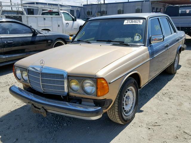 WDBAB33A4EA096719 - 1984 MERCEDES-BENZ 300 DT TWO TONE photo 2