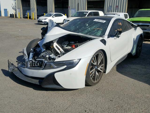 WBY2Z2C5XGV675626 - 2016 BMW I8 WHITE photo 2