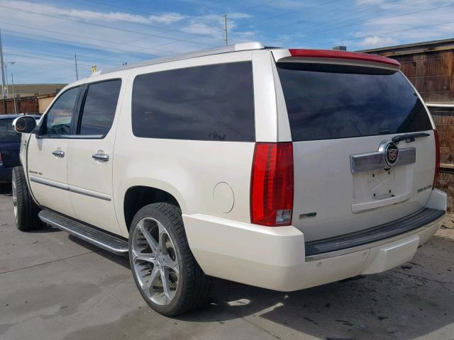 1GYS4HEF6BR237433 - 2011 CADILLAC ESCALADE E WHITE photo 3