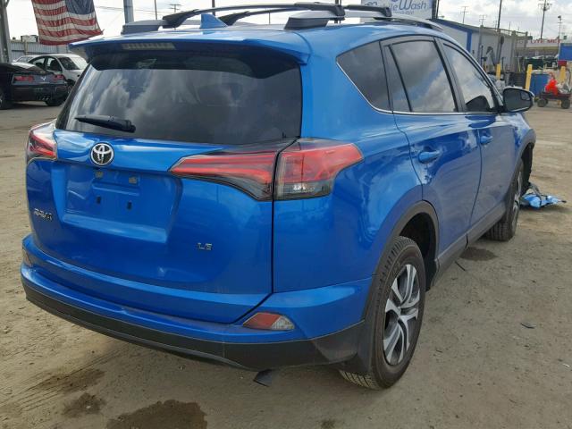 JTMZFREV5JJ184295 - 2018 TOYOTA RAV4 LE BLUE photo 4