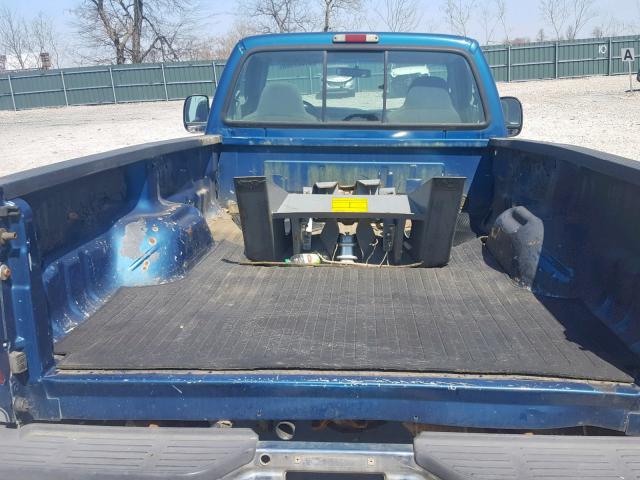 1FTSF31F52EB88578 - 2002 FORD F350 SRW S BLUE photo 6