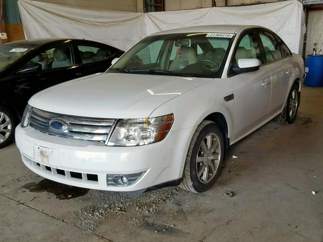 1FAHP24W89G106439 - 2009 FORD TAURUS SEL WHITE photo 2