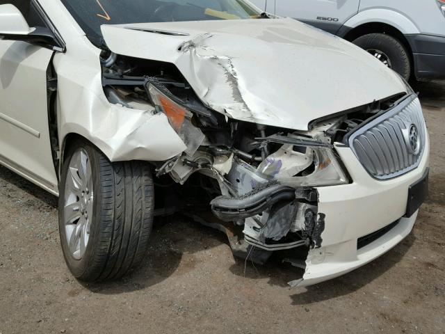 1G4GC5GG3AF244175 - 2010 BUICK LACROSSE C WHITE photo 9