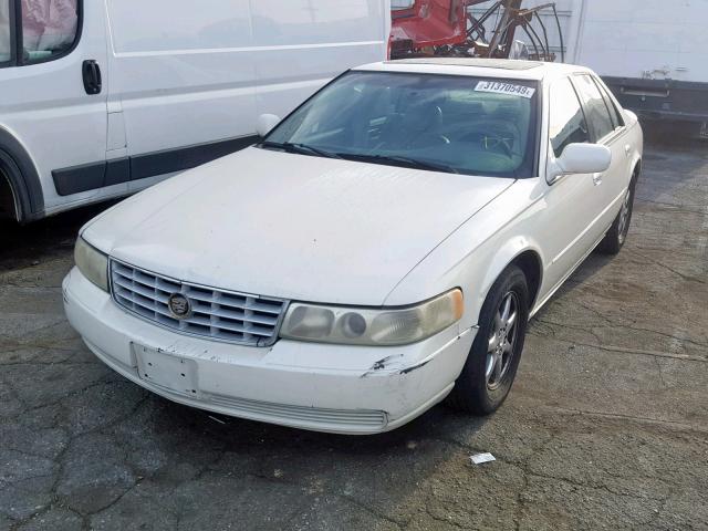 1G6KS54Y42U158226 - 2002 CADILLAC SEVILLE SL WHITE photo 2