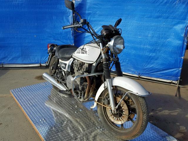 JKAKZCP27TB514583 - 1996 KAWASAKI KZ1000 P WHITE photo 1