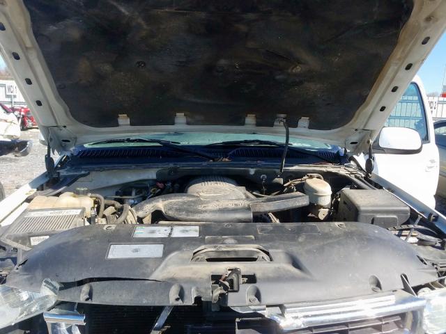 3GNEC16Z03G206368 - 2003 CHEVROLET SUBURBAN C1500  photo 7