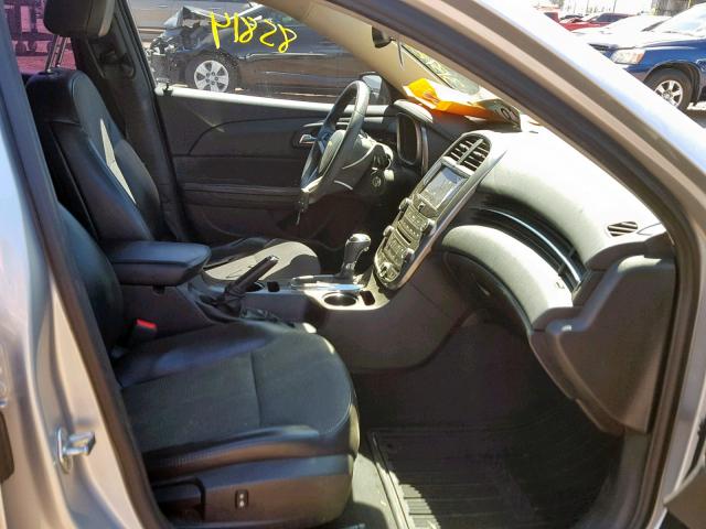 1G11C5SL2FF217497 - 2015 CHEVROLET MALIBU 1LT 银色 照片 5