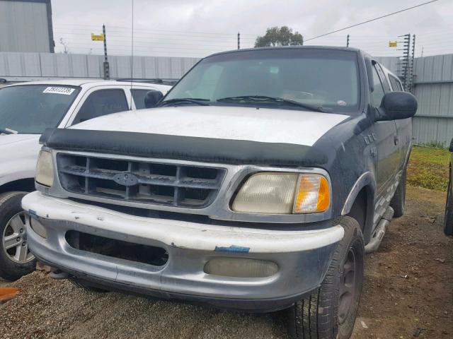 1FTDX18W2VND23875 - 1997 FORD F150 BLACK photo 2