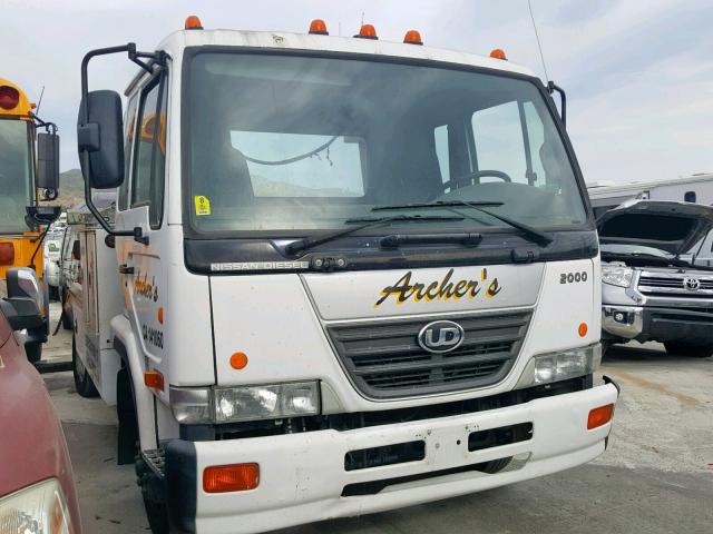 JNAMB80HX7AH60057 - 2007 NISSAN DIESEL UD2000 WHITE photo 1