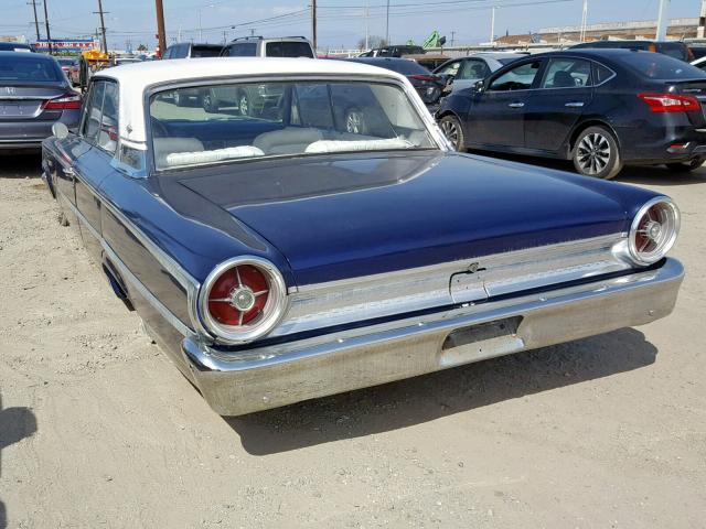 3J60X111020 - 1963 FORD GALAXIE BLUE photo 3