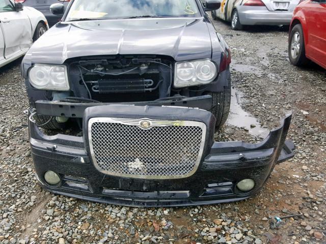 2C3LA73W66H507125 - 2006 CHRYSLER 300C SRT-8 BLACK photo 9