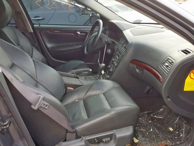 YV1RS59VX42370647 - 2004 VOLVO S60 2.5T GRAY photo 5