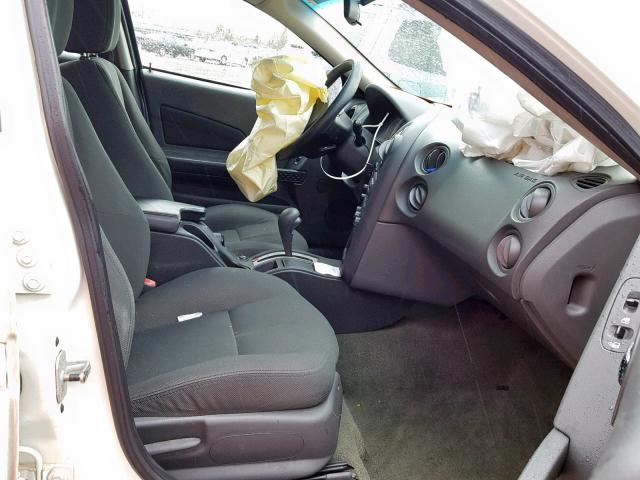 2G2WP522141227097 - 2004 PONTIAC GRAND PRIX WHITE photo 5