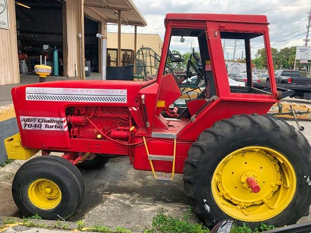 SER4029728 - 1976 ALLIS SIAT 7040 TURBO RED photo 10