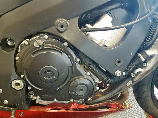 JS1GR7KA572111901 - 2007 SUZUKI GSXR 750 RED photo 16