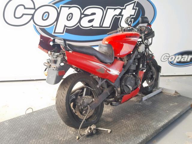 JKAEXVD1X8A108076 - 2008 KAWASAKI EX500 D RED photo 4