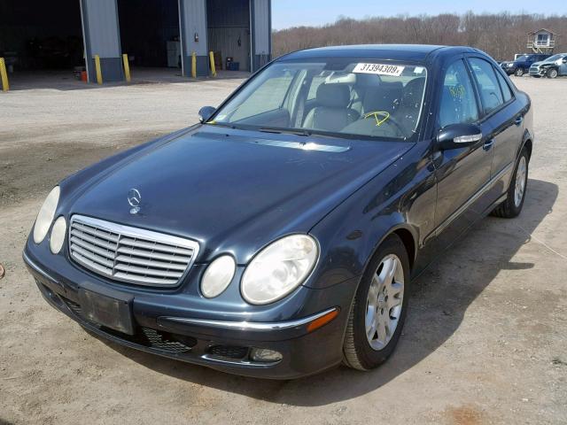 WDBUF26JX6A977241 - 2006 MERCEDES-BENZ E 320 CDI BLUE photo 2