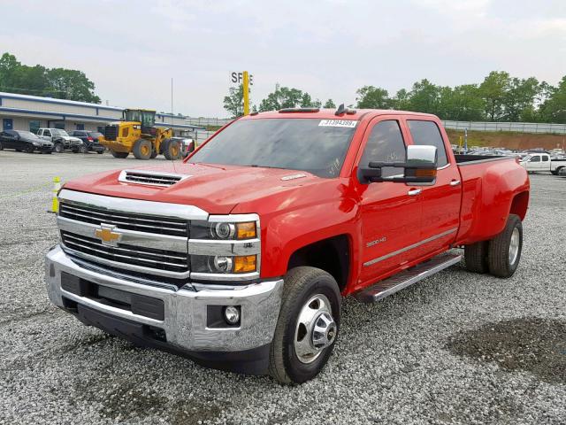 1GC4K0CYXJF123154 - 2018 CHEVROLET SILVERADO RED photo 2