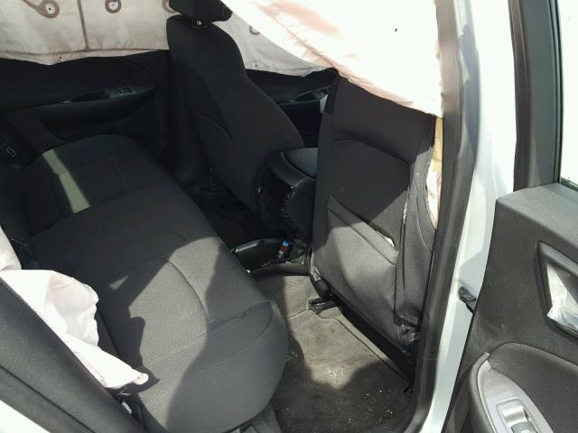 1G1ZB5ST2JF120007 - 2018 CHEVROLET MALIBU LS 银色 照片 6