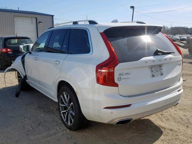 YV4A22PK3H1158000 - 2017 VOLVO XC90 T6 WHITE photo 3