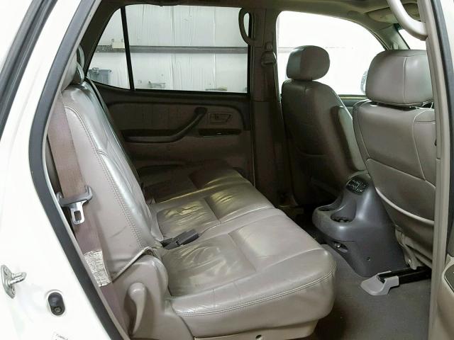 5TDBT48A02S070666 - 2002 TOYOTA SEQUOIA LI WHITE photo 6