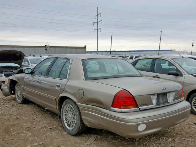 2FAFP73W92X147670 - 2002 FORD CROWN VICT TAN photo 3