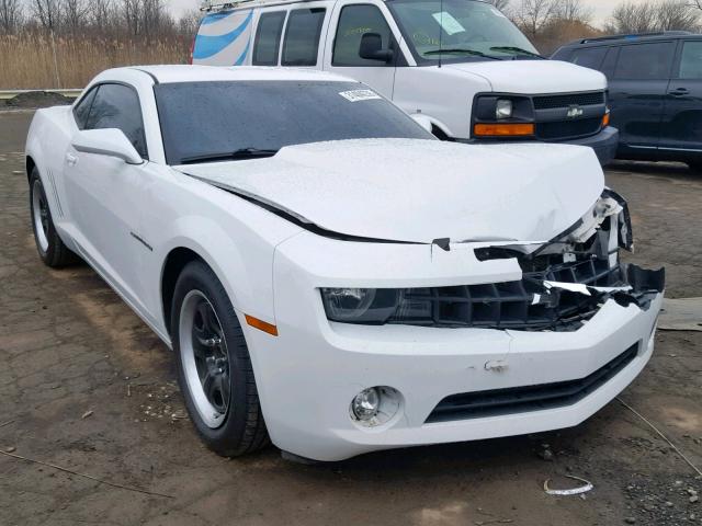 2G1FA1E39C9132421 - 2012 CHEVROLET CAMARO LS WHITE photo 1