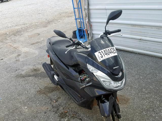 RLHKF1807FY000265 - 2015 HONDA PCX 150 BLACK photo 1