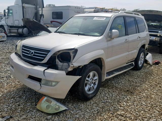 JTJBT20X530015281 - 2003 LEXUS GX 470 WHITE photo 2