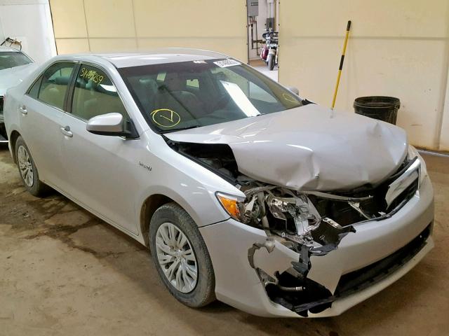 4T1BD1FK8CU037138 - 2012 TOYOTA CAMRY HYBR SILVER photo 1